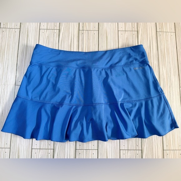Nike | Blue Ruffle Tennis - Golf - Pickleball Skort - Size M - Picture 4 of 4